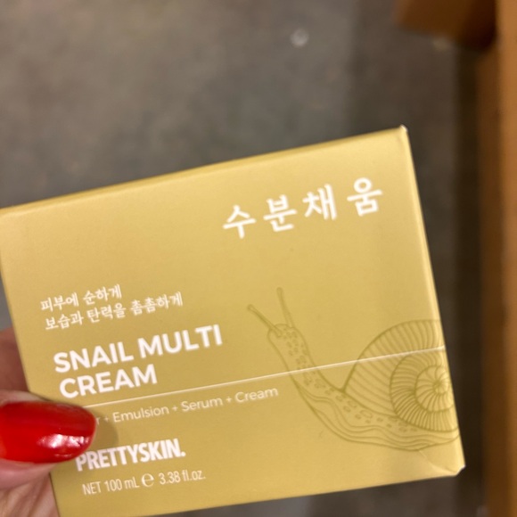 Snail Multi Cream - Gold - Picture 1 of 1